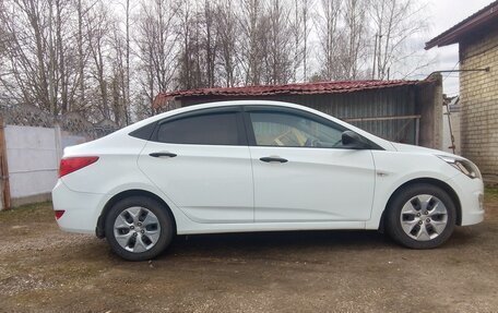 Hyundai Solaris II рестайлинг, 2016 год, 955 000 рублей, 5 фотография
