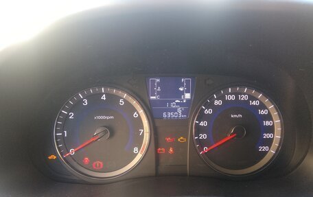 Hyundai Solaris II рестайлинг, 2016 год, 955 000 рублей, 17 фотография