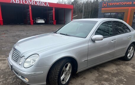 Mercedes-Benz E-Класс, 2004 год, 910 000 рублей, 6 фотография