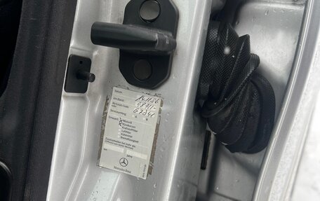 Mercedes-Benz E-Класс, 2004 год, 910 000 рублей, 15 фотография