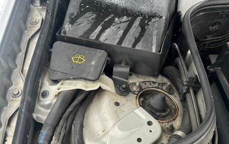 Mercedes-Benz E-Класс, 2004 год, 910 000 рублей, 17 фотография