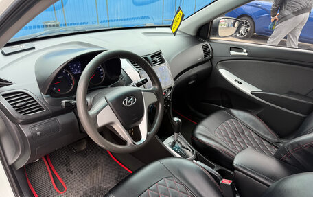 Hyundai Solaris II рестайлинг, 2013 год, 800 000 рублей, 7 фотография