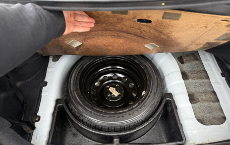 Hyundai Solaris II рестайлинг, 2013 год, 800 000 рублей, 6 фотография