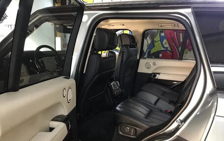 Land Rover Range Rover IV рестайлинг, 2016 год, 4 500 000 рублей, 3 фотография