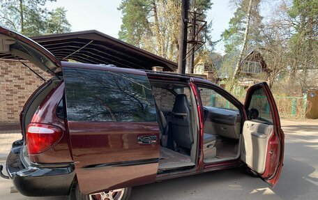 Dodge Caravan IV, 2002 год, 550 000 рублей, 4 фотография