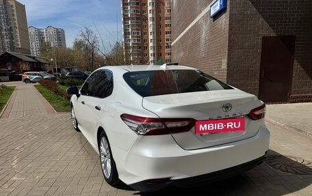 Toyota Camry, 2019 год, 2 740 000 рублей, 6 фотография