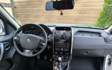 Renault Duster I рестайлинг, 2015 год, 1 170 000 рублей, 8 фотография