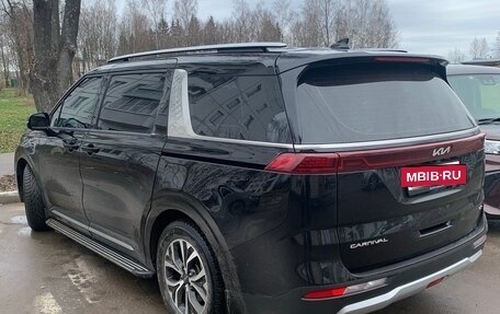 KIA Carnival, 2023 год, 4 900 000 рублей, 5 фотография