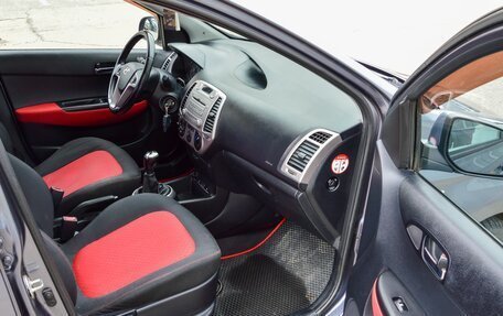 Hyundai i20 IB рестайлинг, 2009 год, 495 000 рублей, 13 фотография