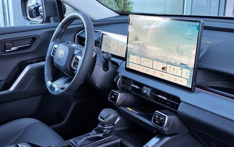 Toyota RAV4, 2026 год, 4 750 000 рублей, 22 фотография