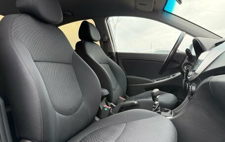 Hyundai Solaris II рестайлинг, 2014 год, 810 000 рублей, 18 фотография