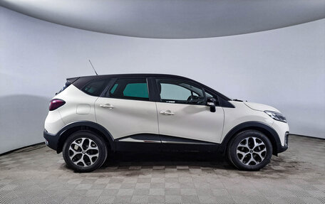 Renault Kaptur I рестайлинг, 2017 год, 1 750 000 рублей, 5 фотография