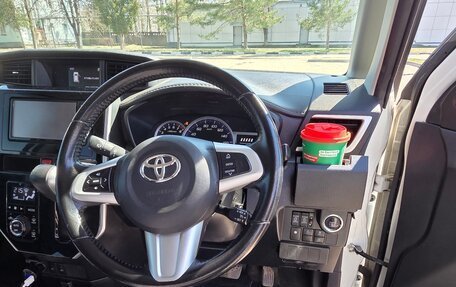 Toyota Tank I, 2018 год, 860 000 рублей, 9 фотография