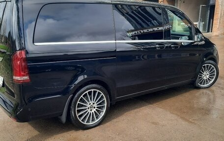 Mercedes-Benz V-Класс, 2018 год, 6 000 000 рублей, 6 фотография