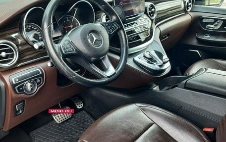 Mercedes-Benz V-Класс, 2018 год, 6 000 000 рублей, 13 фотография