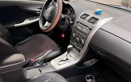 Toyota Corolla, 2012 год, 1 300 000 рублей, 5 фотография