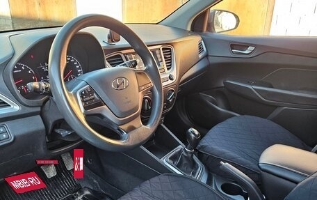 Hyundai Solaris II рестайлинг, 2019 год, 1 050 000 рублей, 11 фотография