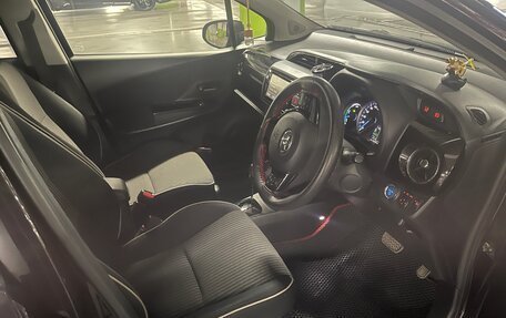 Toyota Vitz, 2017 год, 999 000 рублей, 12 фотография