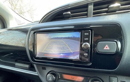 Toyota Vitz, 2017 год, 999 000 рублей, 11 фотография