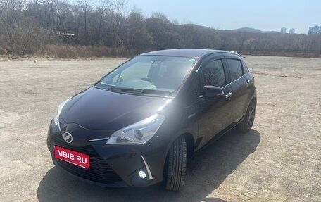 Toyota Vitz, 2017 год, 999 000 рублей, 3 фотография