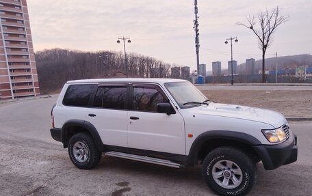 Nissan Patrol, 2000 год, 2 500 000 рублей, 2 фотография