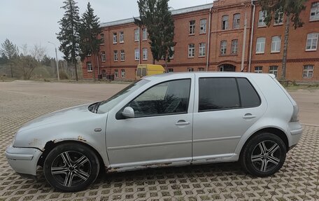 Volkswagen Golf IV, 2001 год, 250 000 рублей, 4 фотография