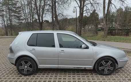 Volkswagen Golf IV, 2001 год, 250 000 рублей, 2 фотография
