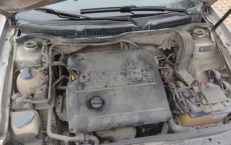 Volkswagen Golf IV, 2001 год, 250 000 рублей, 12 фотография