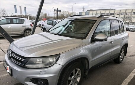 Volkswagen Tiguan I, 2014 год, 1 388 000 рублей, 2 фотография