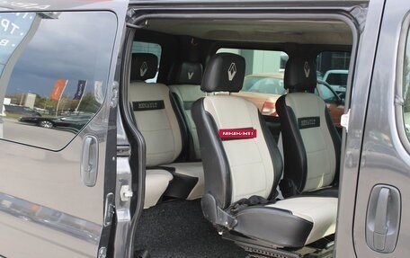 Renault Trafic, 2003 год, 1 099 000 рублей, 17 фотография