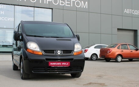 Renault Trafic, 2003 год, 1 099 000 рублей, 10 фотография