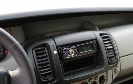 Renault Trafic, 2003 год, 1 099 000 рублей, 25 фотография