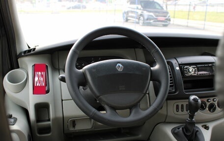 Renault Trafic, 2003 год, 1 099 000 рублей, 30 фотография