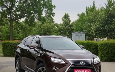 Lexus RX IV рестайлинг, 2019 год, 5 500 000 рублей, 1 фотография