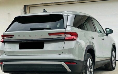 Skoda Kodiaq, 2024 год, 4 650 000 рублей, 8 фотография