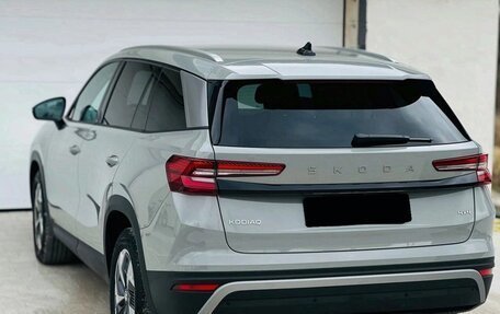 Skoda Kodiaq, 2024 год, 4 650 000 рублей, 7 фотография