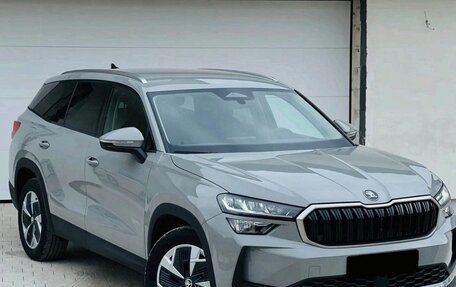 Skoda Kodiaq, 2024 год, 4 650 000 рублей, 5 фотография