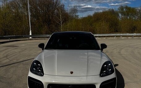 Porsche Cayenne III, 2020 год, 14 000 000 рублей, 2 фотография