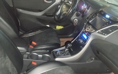 Hyundai Elantra V, 2015 год, 840 000 рублей, 9 фотография