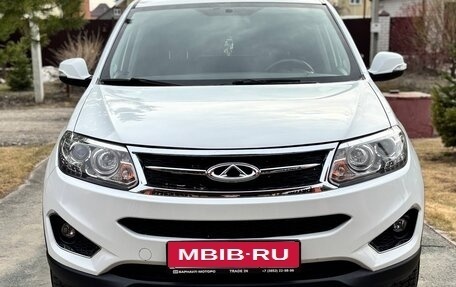 Chery Tiggo 5 I рестайлинг, 2015 год, 1 030 000 рублей, 10 фотография