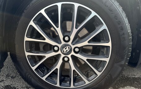 Hyundai Solaris II рестайлинг, 2013 год, 560 000 рублей, 9 фотография