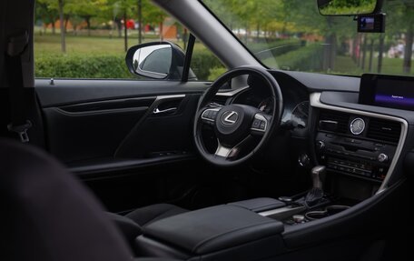 Lexus RX IV рестайлинг, 2019 год, 5 500 000 рублей, 7 фотография