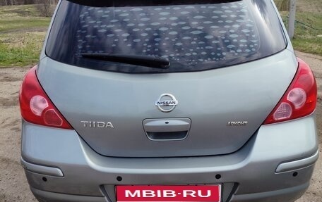 Nissan Tiida, 2012 год, 950 000 рублей, 1 фотография