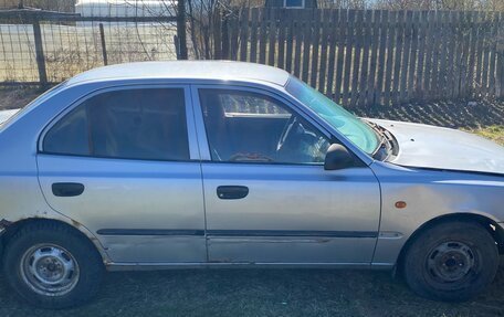 Hyundai Accent II, 2004 год, 90 000 рублей, 1 фотография