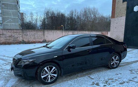 Toyota Camry, 2008 год, 1 150 000 рублей, 1 фотография