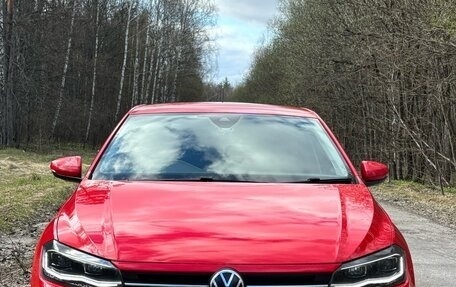 Volkswagen Polo VI (EU Market), 2021 год, 1 415 000 рублей, 1 фотография