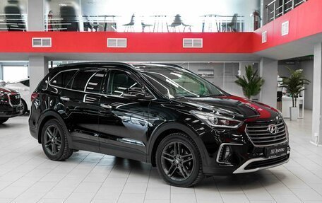 Hyundai Santa Fe III рестайлинг, 2017 год, 2 250 000 рублей, 3 фотография