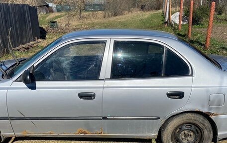 Hyundai Accent II, 2004 год, 90 000 рублей, 3 фотография