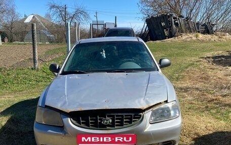 Hyundai Accent II, 2004 год, 90 000 рублей, 2 фотография