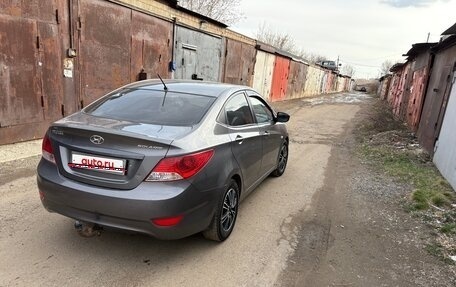 Hyundai Solaris II рестайлинг, 2011 год, 700 000 рублей, 9 фотография